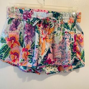 HARMONY & HAVOC SUMMER Shorts size XL